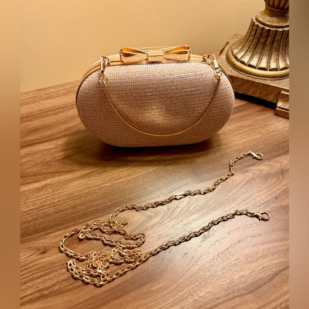 BNIP Sparkling Gold Evening Clutch with Bow Accent clasp